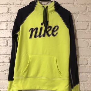 Women’s sweatshirt